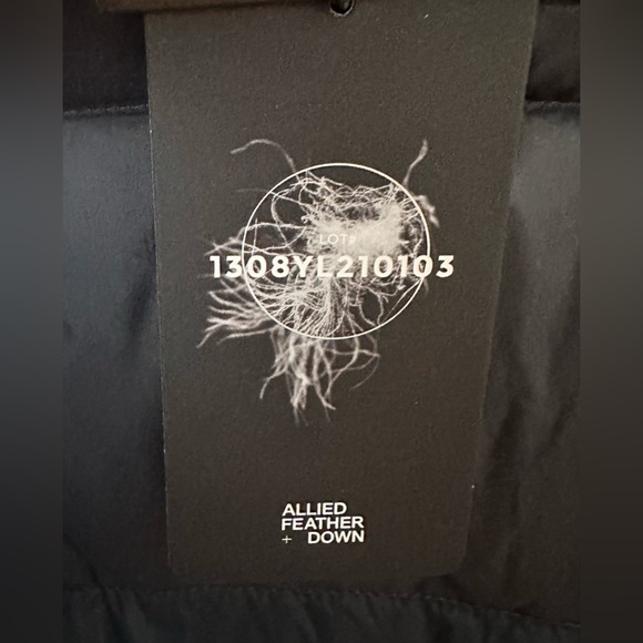 NWTs Mountain Hardwear Rhea Ridge/2 Down Jacket. Blue Slate. Women’s XS - Picture 7 of 11